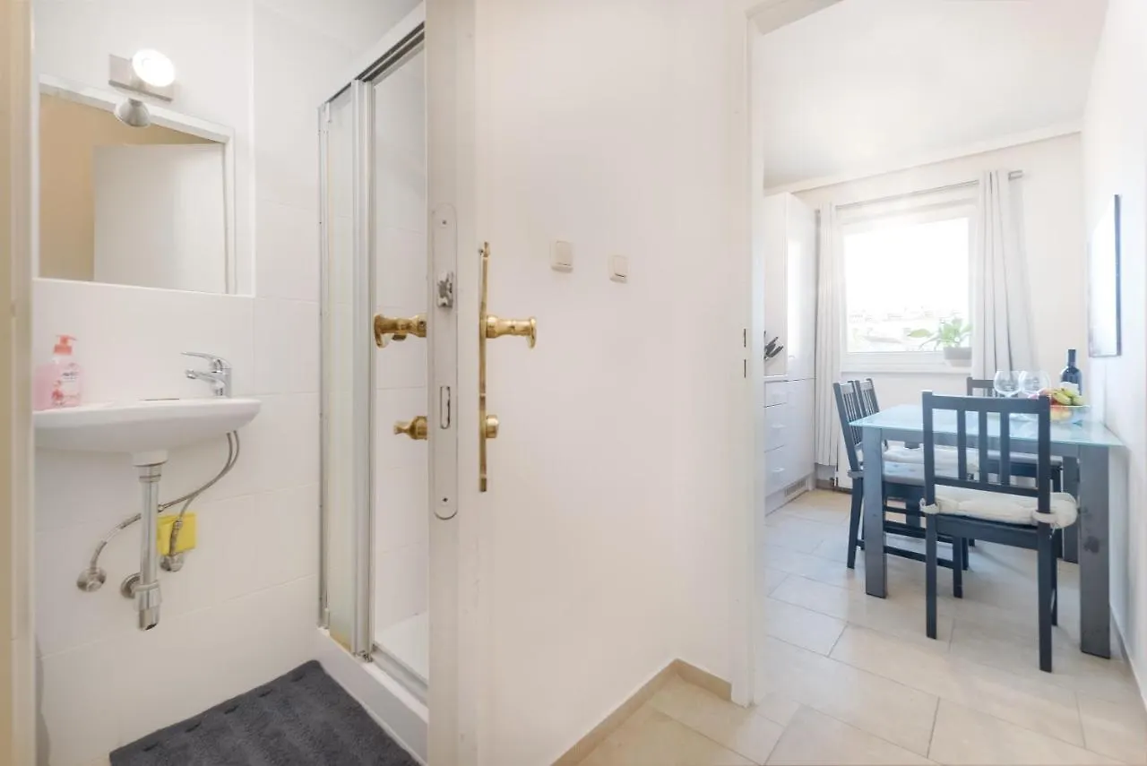Perfect For Long Term Stay, Two Min To Hauptbahnhof, 18 Vienna